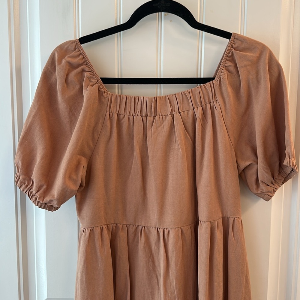 Elegant Tan Women's Dress - Picture 5 of 7